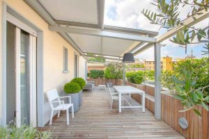 Coperture per terrazzi: l’outdoor impeccabile e funzionale